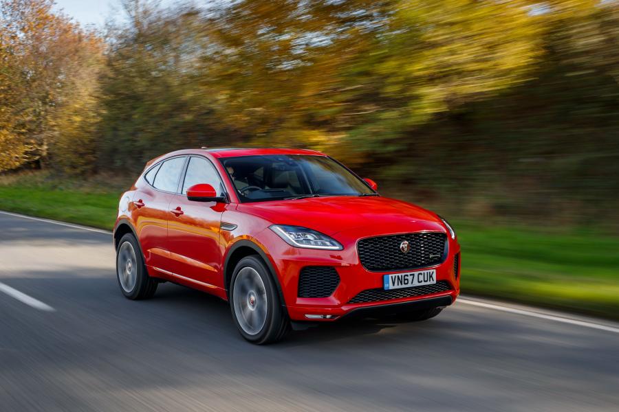  Jaguar E-Pace R-Dynamic First Edition 2017 года  (UK) (фото 1 из 19)